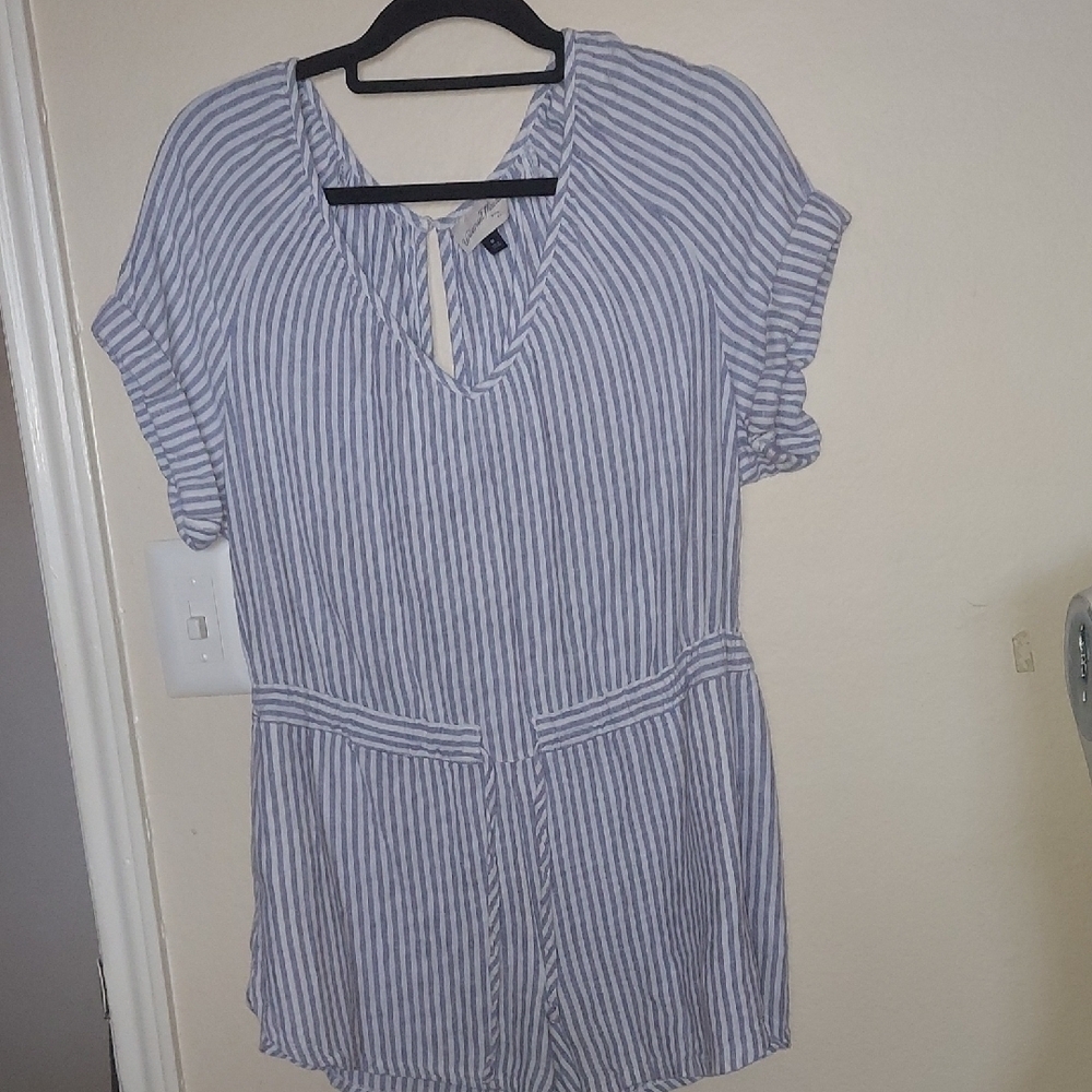 Universal Thread Blue & White Striped V-Neck Romper - Picture 4 of 11
